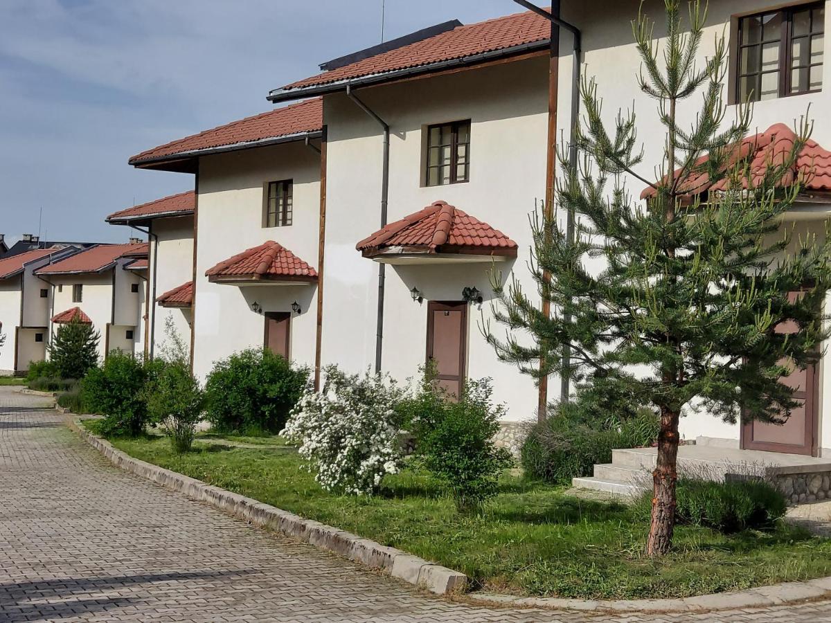 Pinerose Resort Bansko Exterior photo